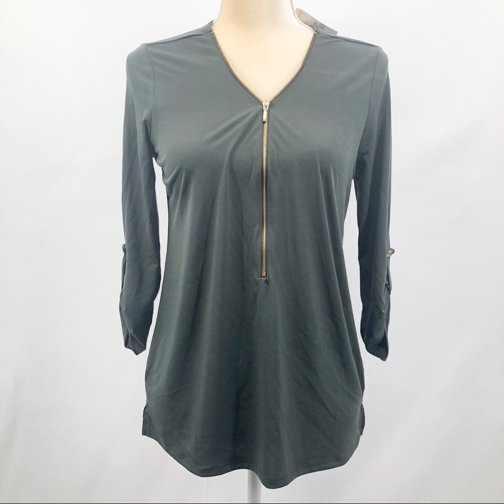 Sweet Rain V neck Top